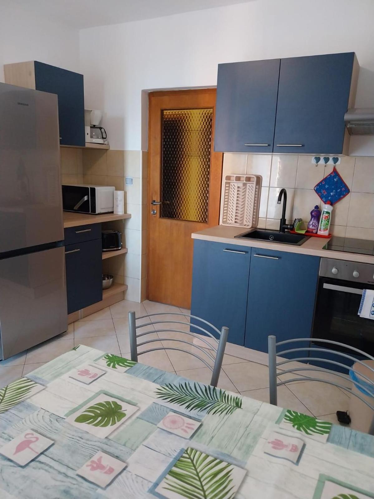 Apartment Miletic Trogir Buitenkant foto