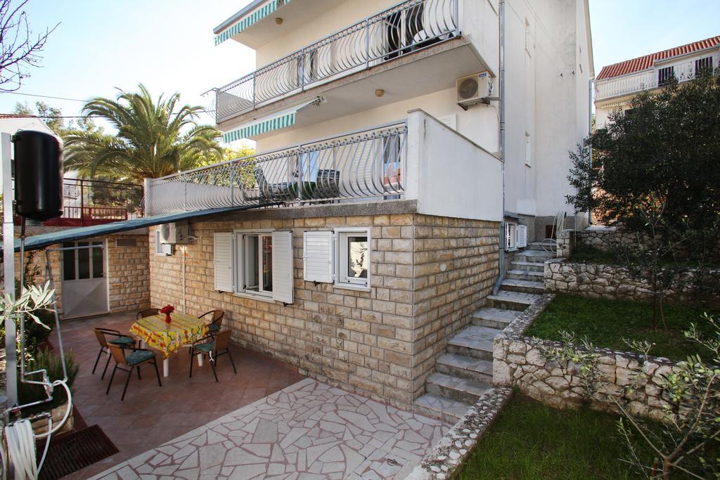Apartment Miletic Trogir Buitenkant foto